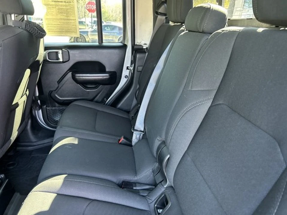 2021 Jeep JT Gladiator - Image 19 of 20