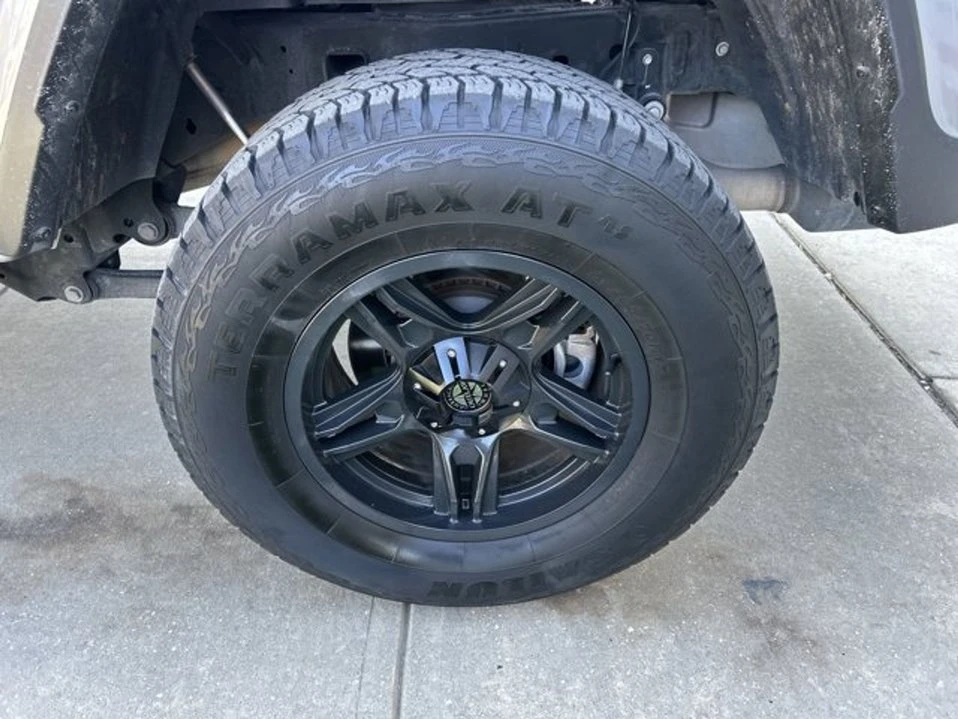2021 Jeep JT Gladiator - Image 10 of 20