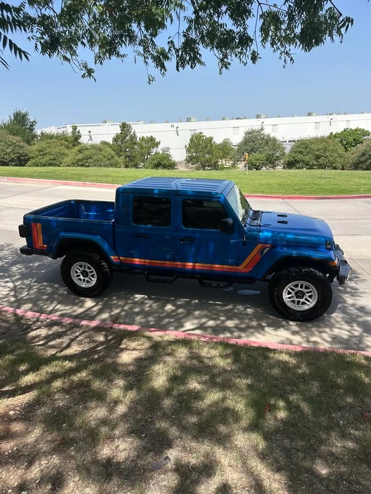 2021 Jeep JT Gladiator - Image 5 of 15