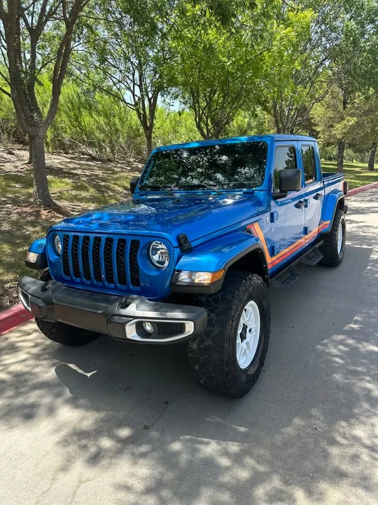 2021 Jeep JT Gladiator - Image 2 of 15