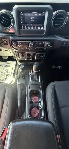 2021 Jeep JT Gladiator - Image 18 of 20