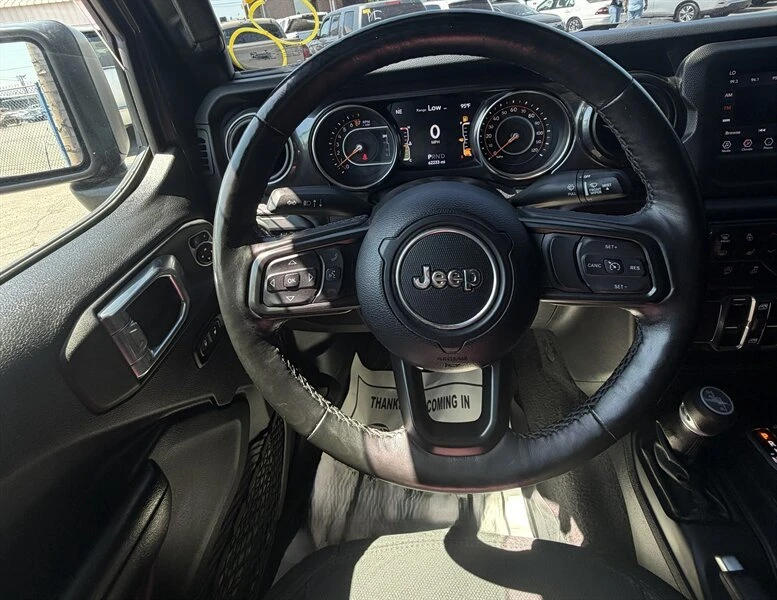 2021 Jeep JT Gladiator - Image 17 of 20