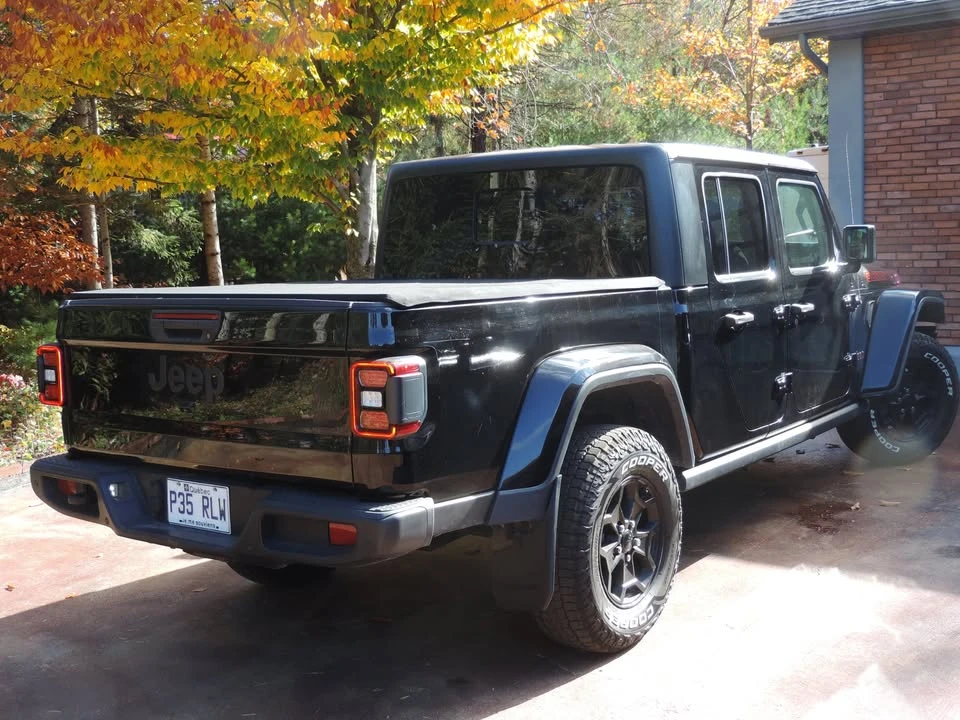 2021 Jeep JT Gladiator - Image 3 of 4