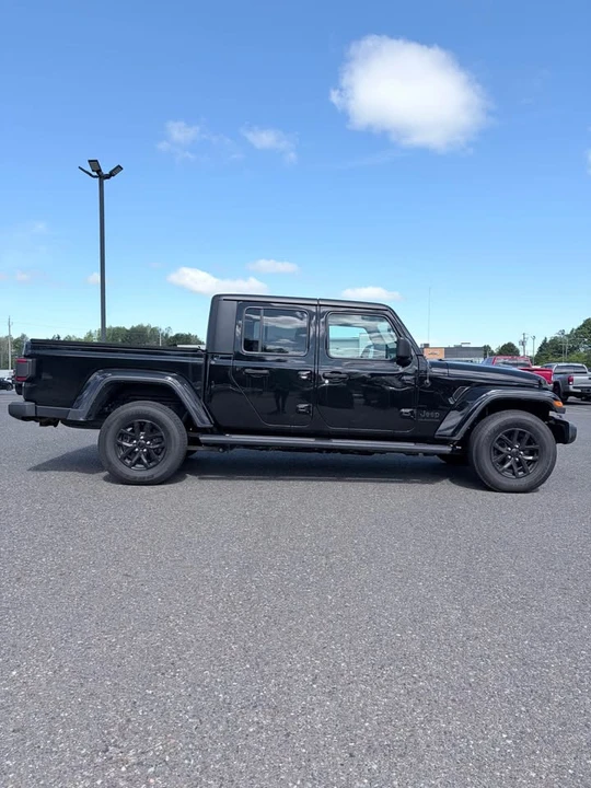 2021 Jeep JT Gladiator - Image 5 of 11