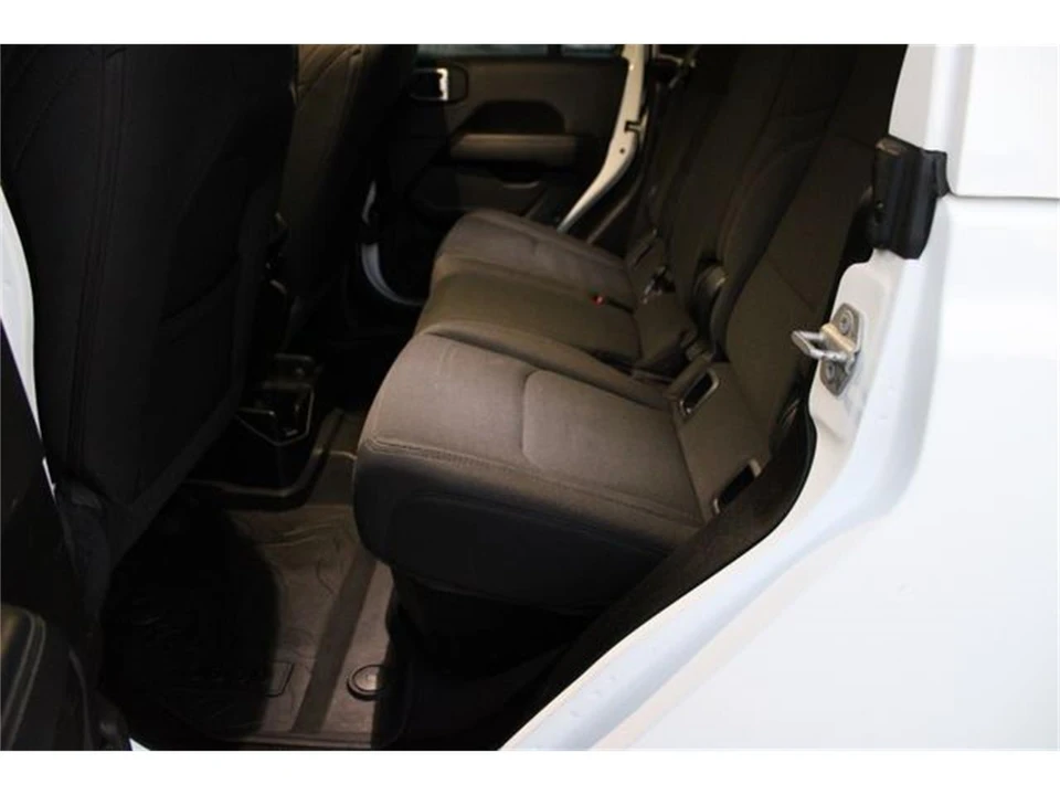 2021 Jeep JT Gladiator - Image 30 of 31