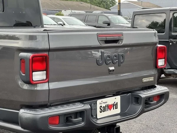 2021 Jeep JT Gladiator - Image 8 of 15