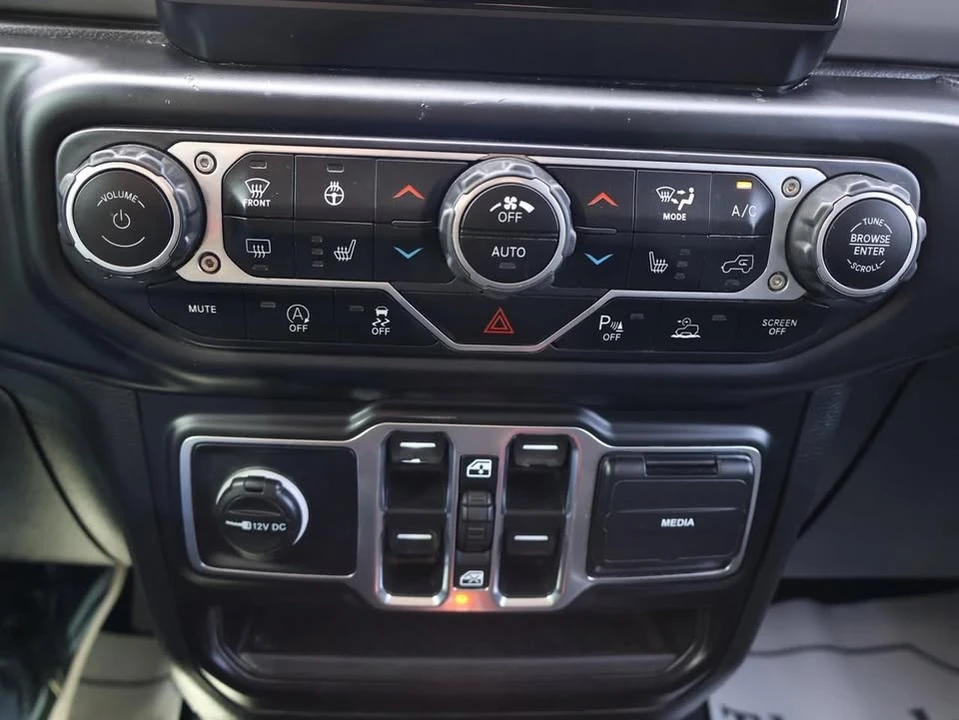 2021 Jeep JT Gladiator - Image 16 of 20