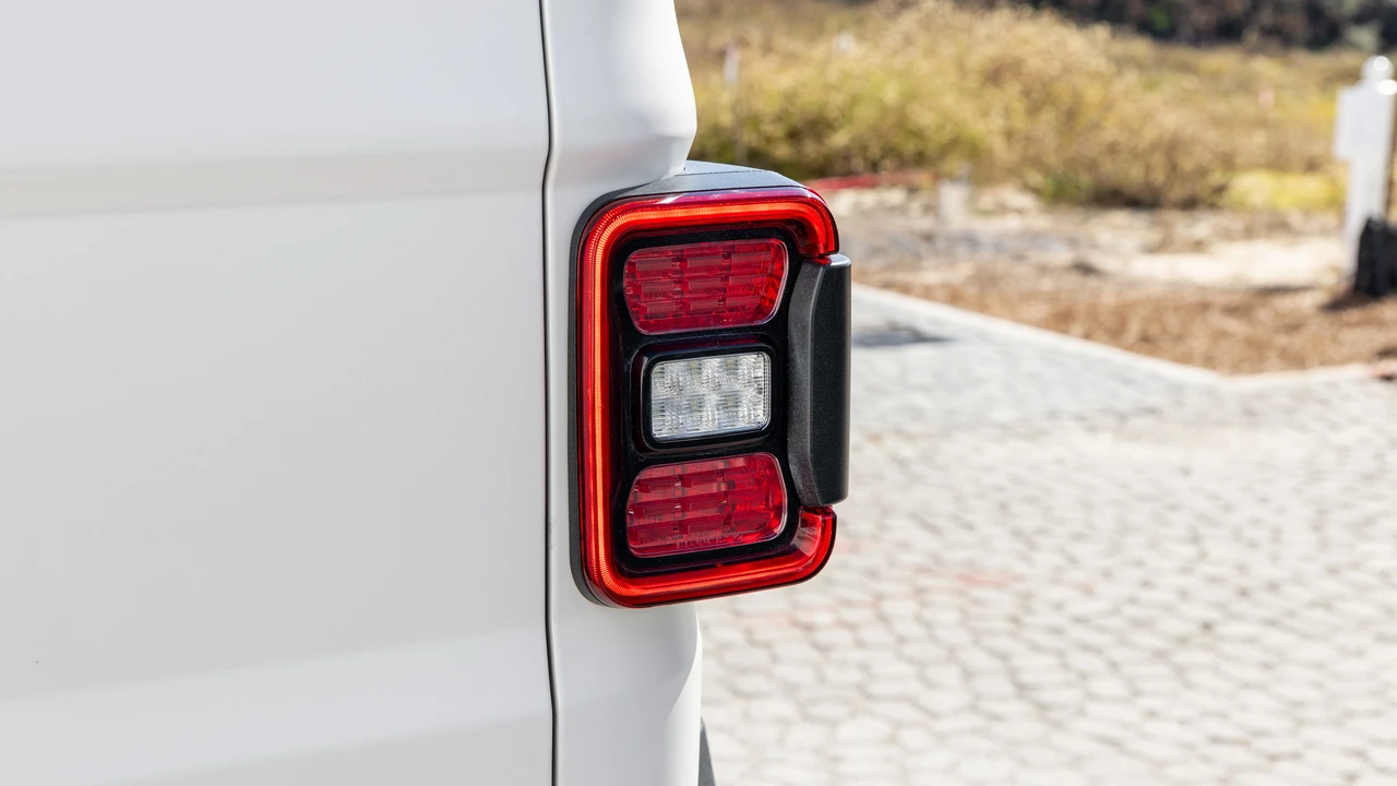 2021 Jeep JT Gladiator - Image 26 of 31