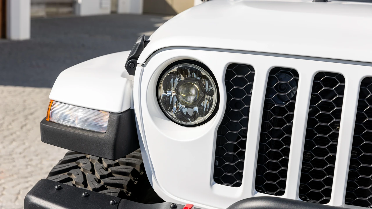 2021 Jeep JT Gladiator - Image 20 of 31
