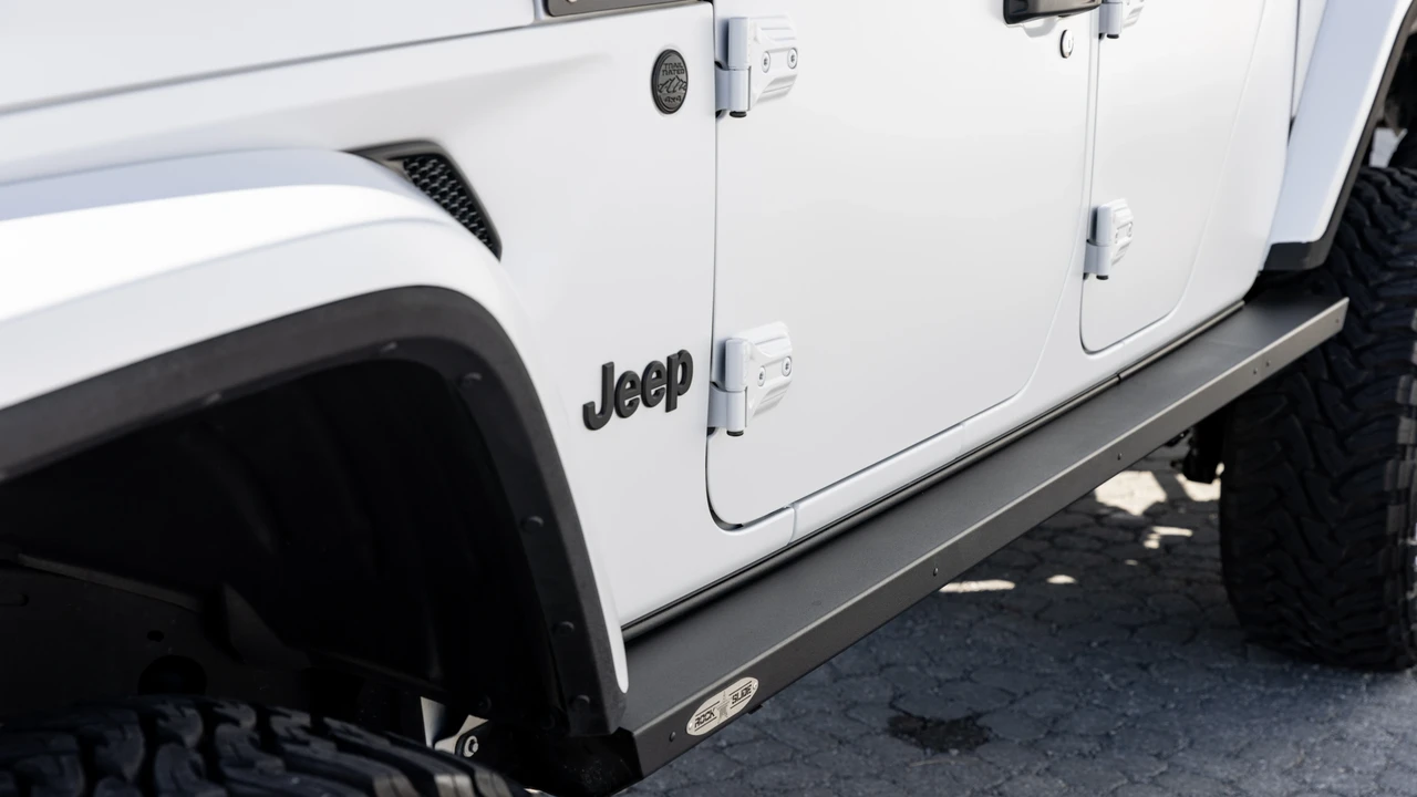2021 Jeep JT Gladiator - Image 14 of 31