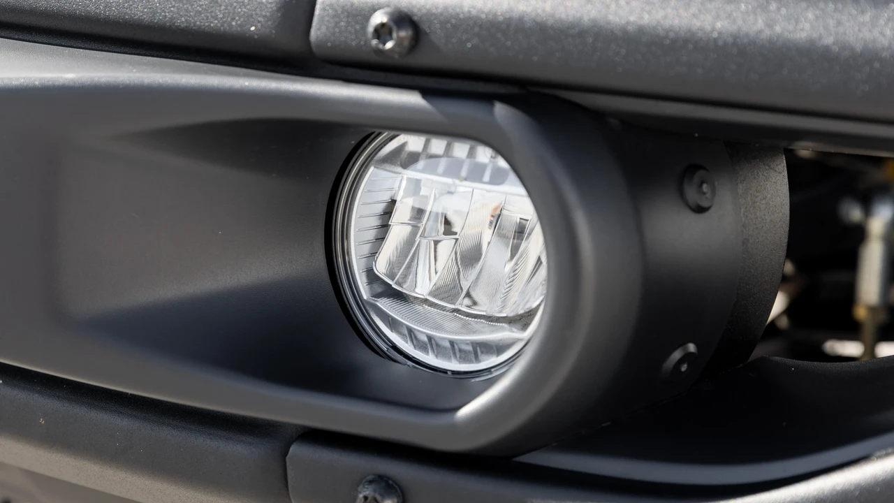 2021 Jeep JT Gladiator - Image 23 of 31