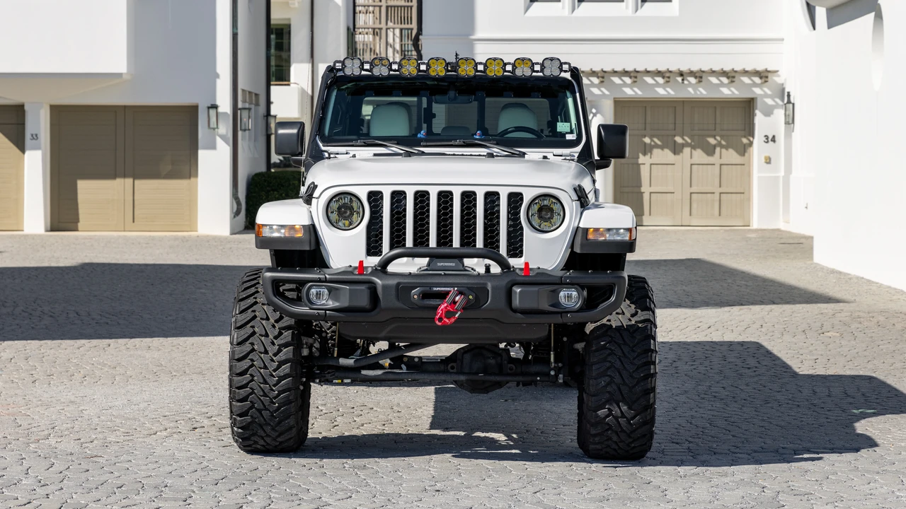 2021 Jeep JT Gladiator - Image 3 of 31