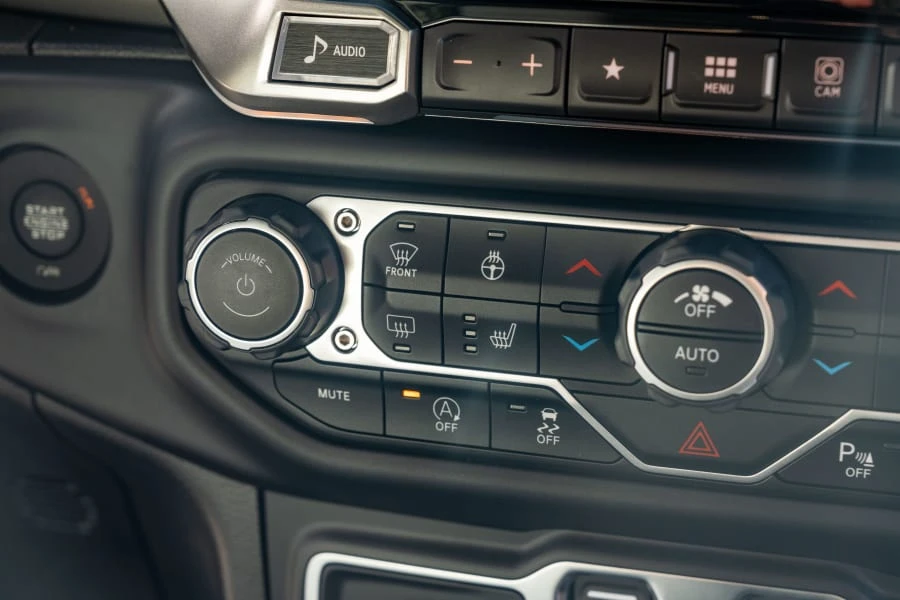 2021 Jeep JT Gladiator - Image 30 of 31