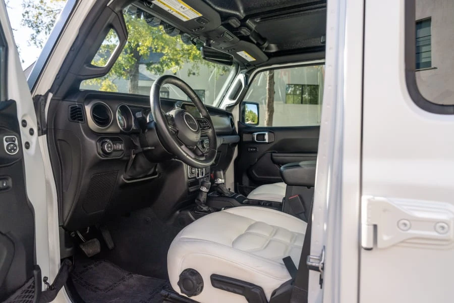 2021 Jeep JT Gladiator - Image 28 of 31