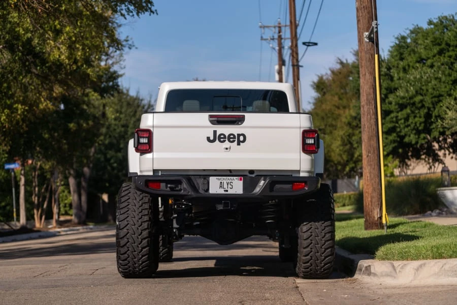 2021 Jeep JT Gladiator - Image 5 of 31