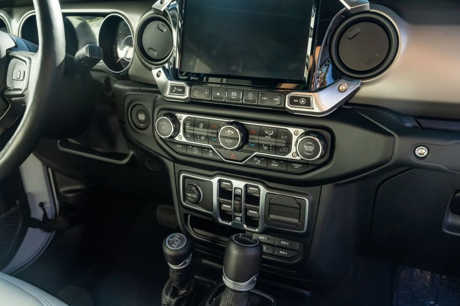 2021 Jeep JT Gladiator - Image 29 of 31