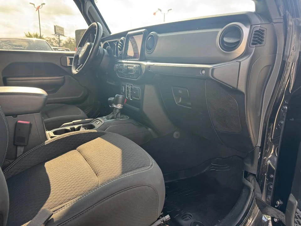 2021 Jeep JT Gladiator - Image 19 of 20