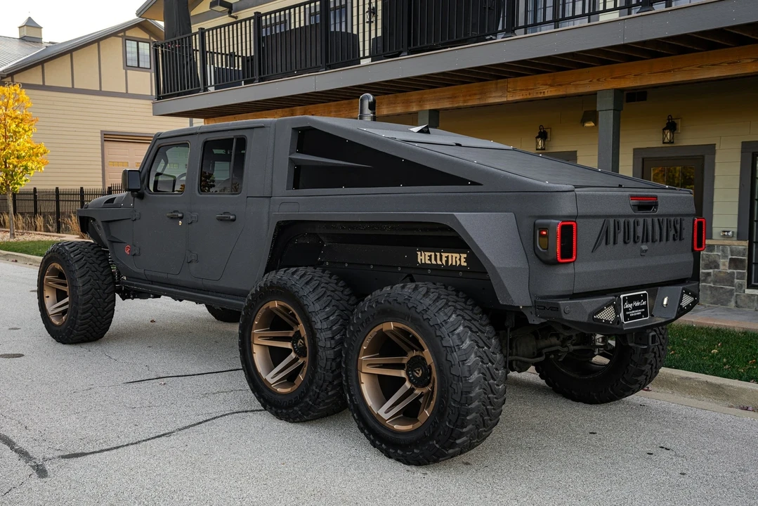 2021 Jeep JT Gladiator - Image 2 of 12