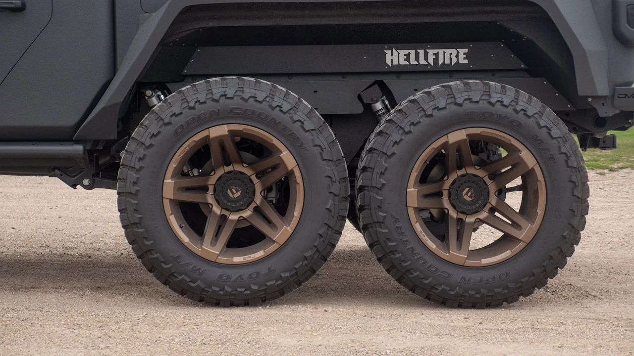 2021 Jeep JT Gladiator - Image 29 of 31