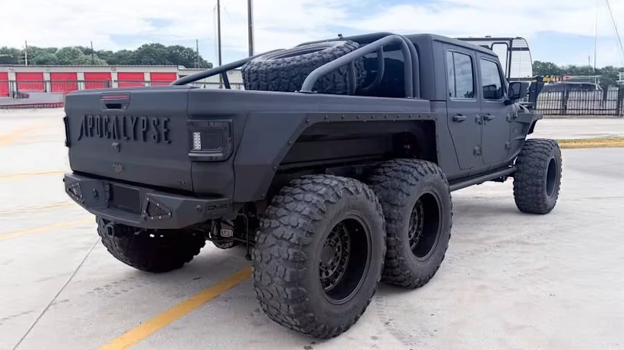 2021 Jeep JT Gladiator - Image 2 of 4