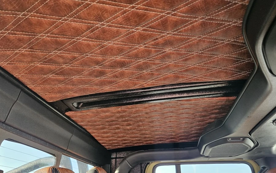 2021 Jeep JT Gladiator - Image 14 of 19