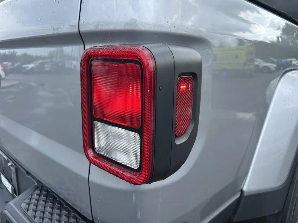 2021 Jeep JT Gladiator - Image 8 of 20
