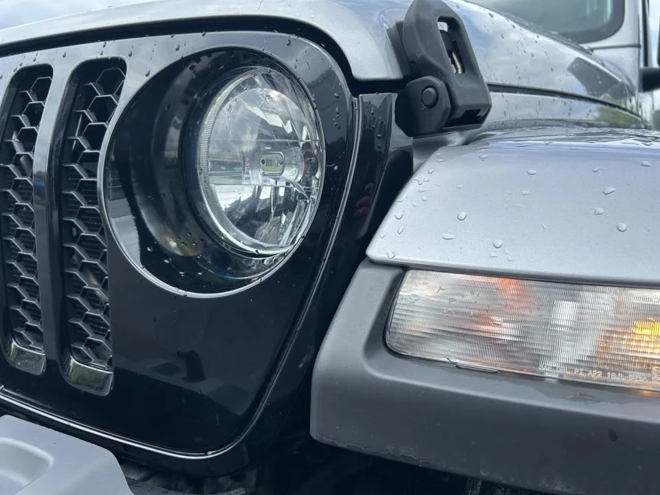 2021 Jeep JT Gladiator - Image 17 of 20