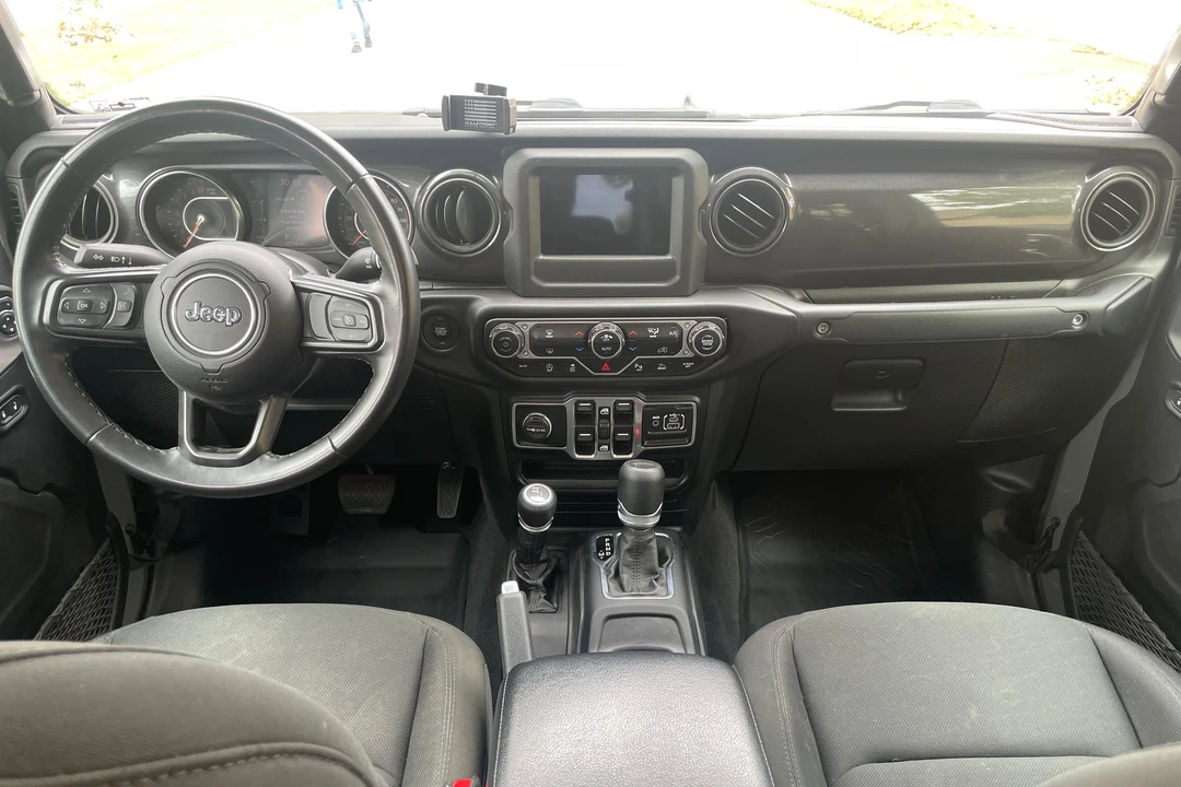 2021 Jeep JT Gladiator - Image 28 of 31