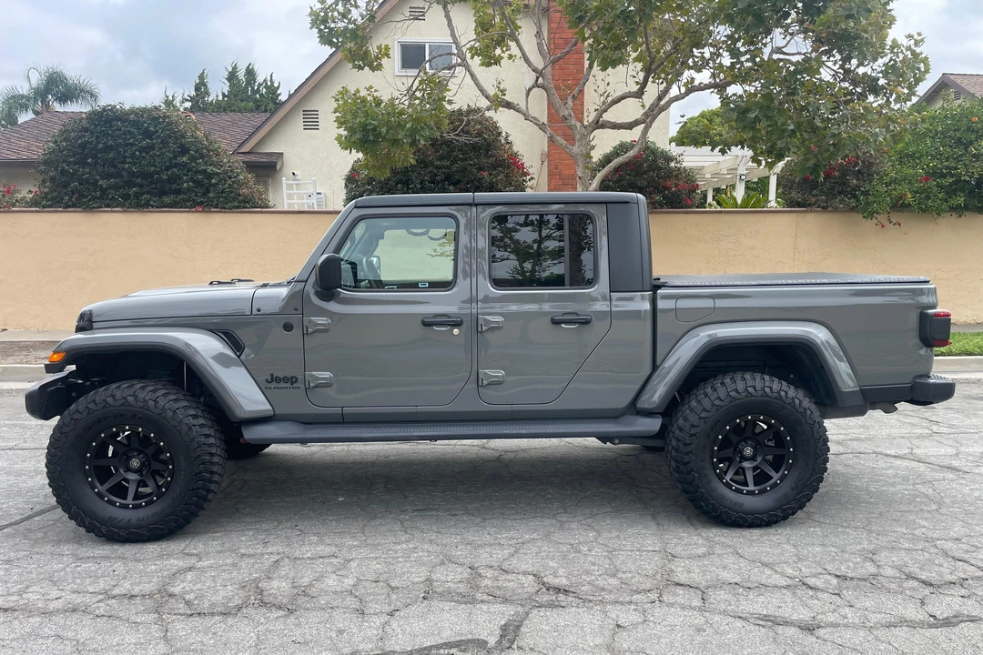 2021 Jeep JT Gladiator - Image 3 of 31
