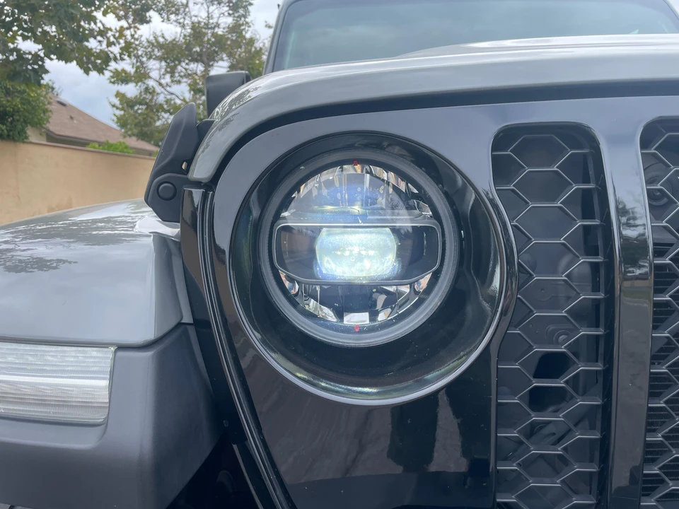 2021 Jeep JT Gladiator - Image 10 of 31