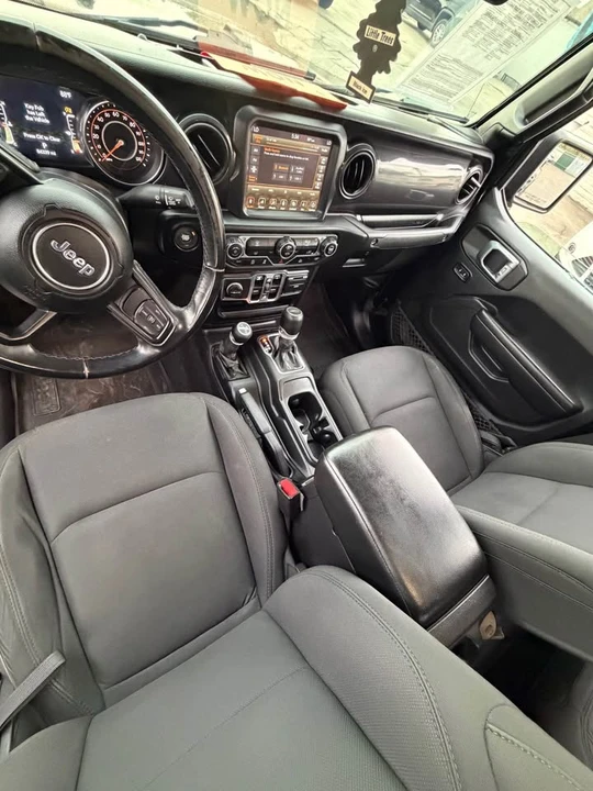 2021 Jeep JT Gladiator - Image 8 of 8