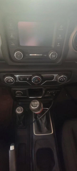 2021 Jeep JT Gladiator - Image 5 of 8