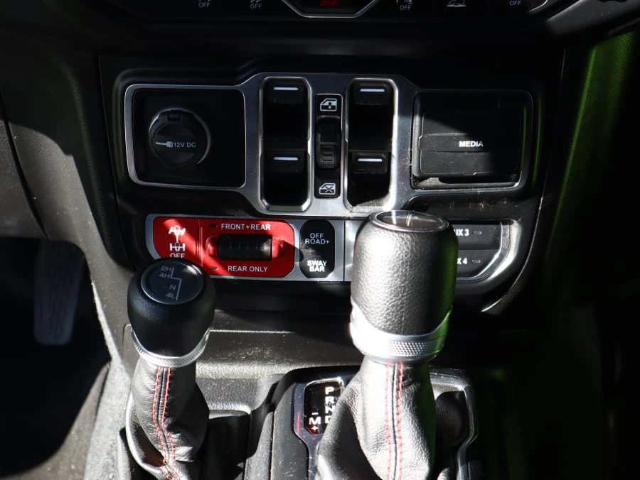 2020 Jeep JT Gladiator - Image 12 of 13