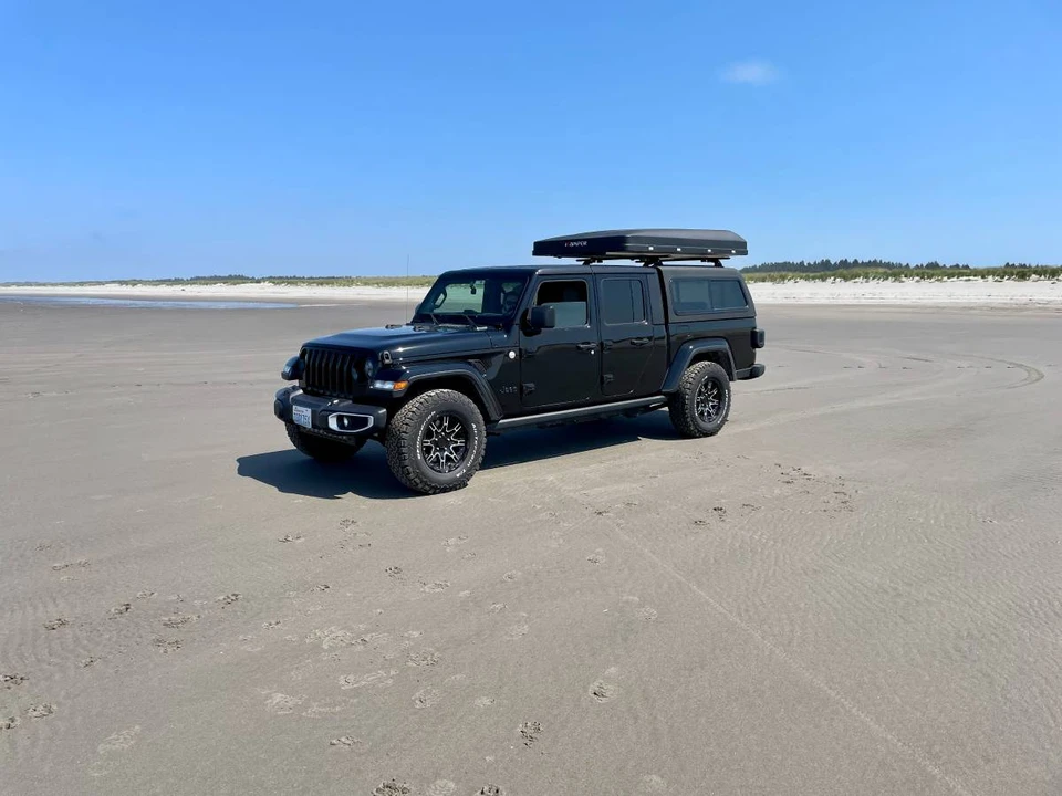2021 Jeep JT Gladiator - Image 9 of 19