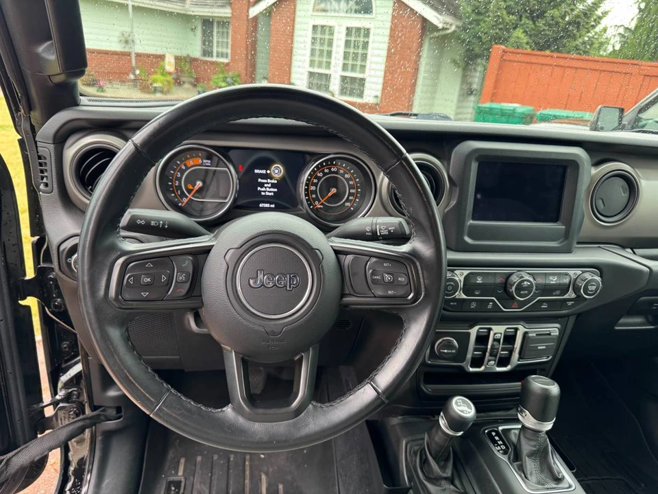 2021 Jeep JT Gladiator - Image 11 of 19
