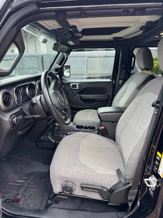 2021 Jeep JT Gladiator - Image 12 of 19