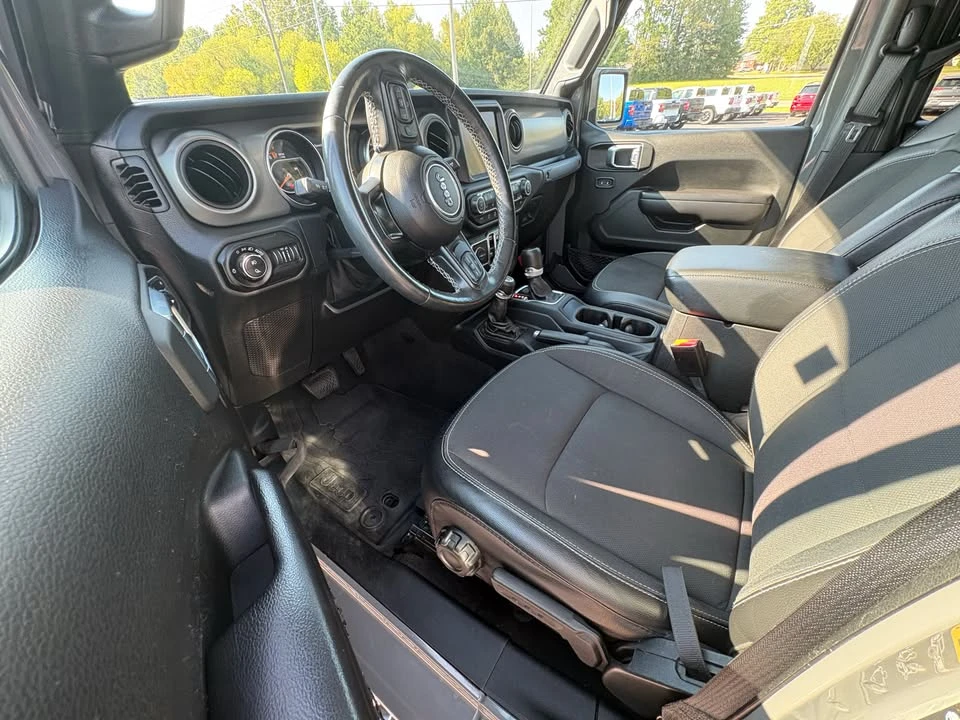 2021 Jeep JT Gladiator - Image 14 of 20