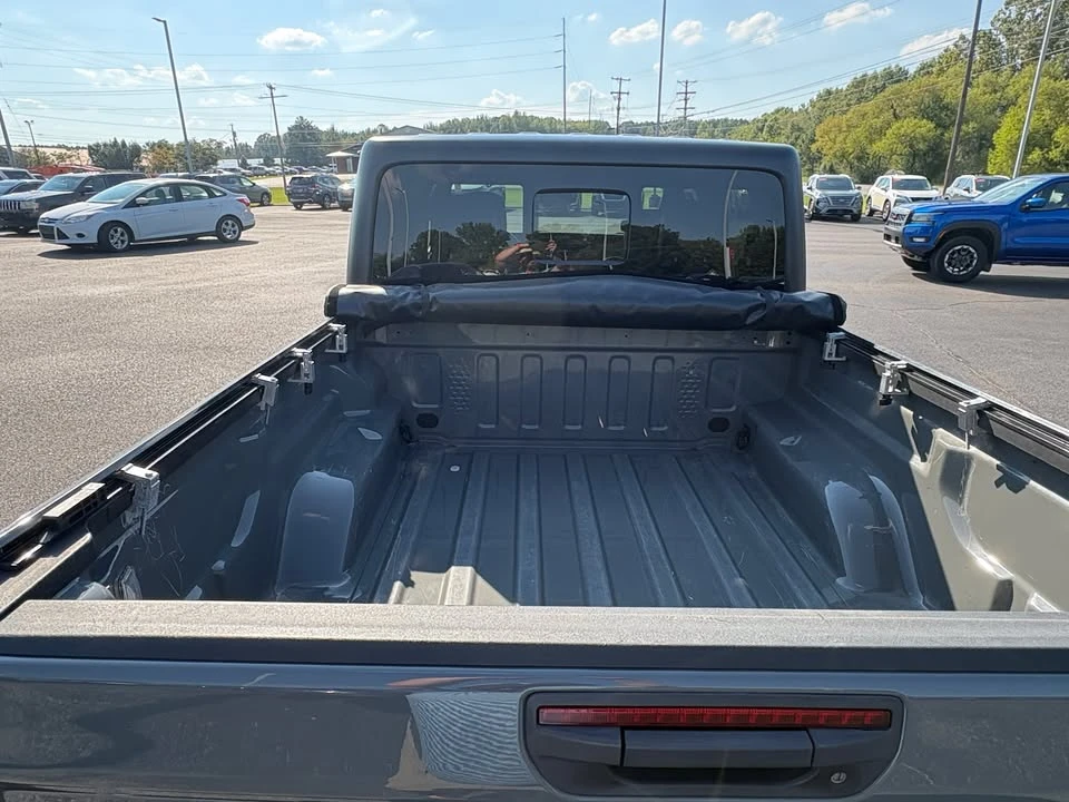 2021 Jeep JT Gladiator - Image 13 of 20