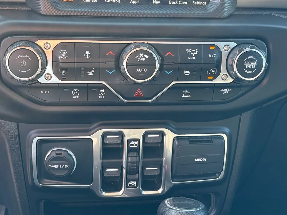 2021 Jeep JT Gladiator - Image 17 of 20