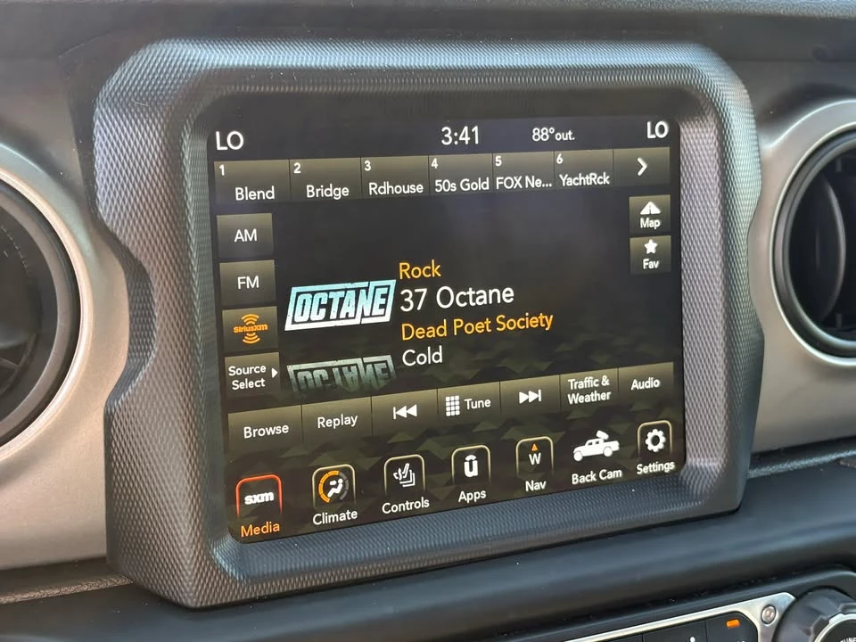 2021 Jeep JT Gladiator - Image 16 of 20