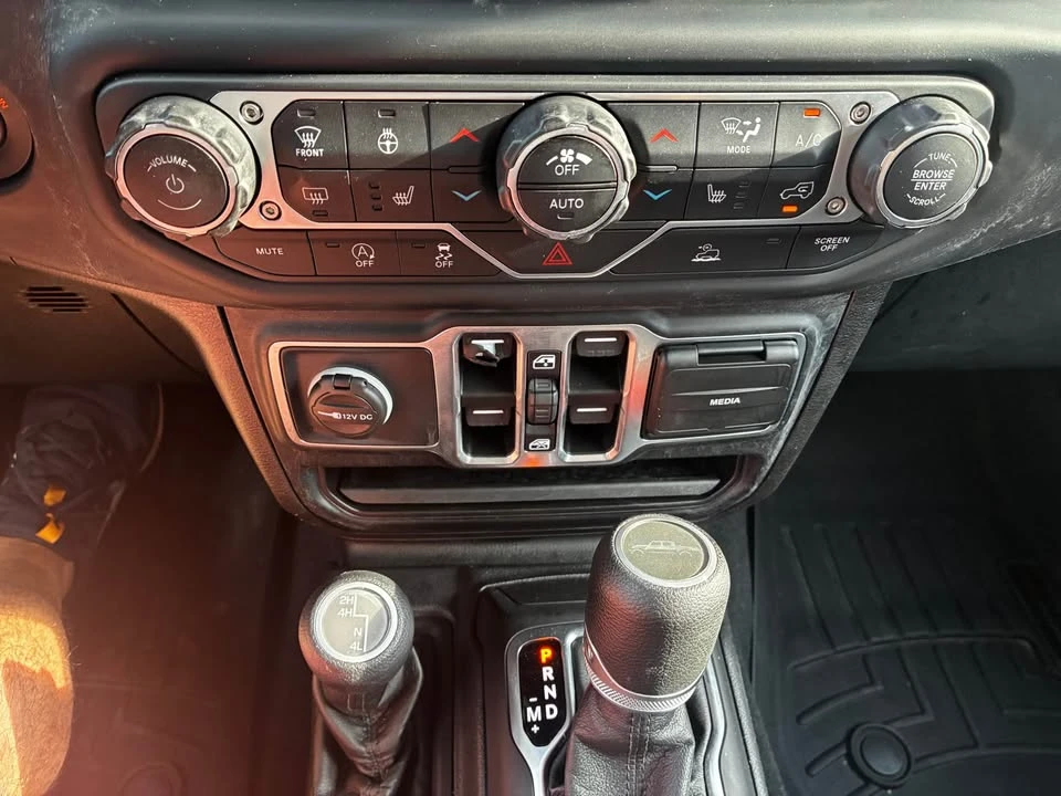 2021 Jeep JT Gladiator - Image 14 of 16