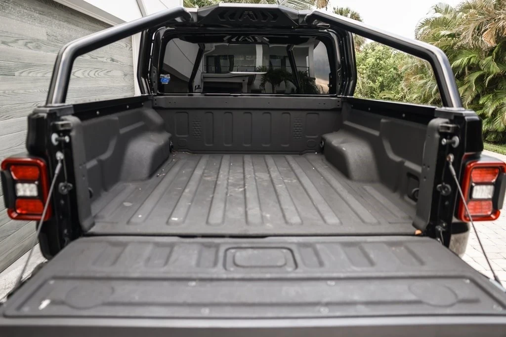 2021 Jeep JT Gladiator - Image 9 of 21