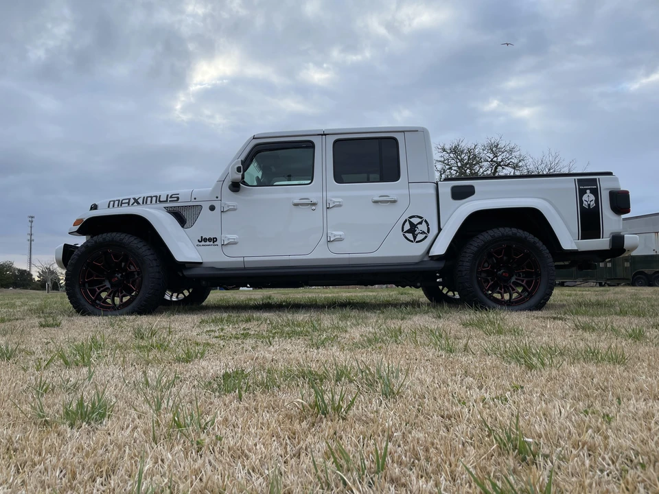 2021 Jeep JT Gladiator - Image 12 of 31