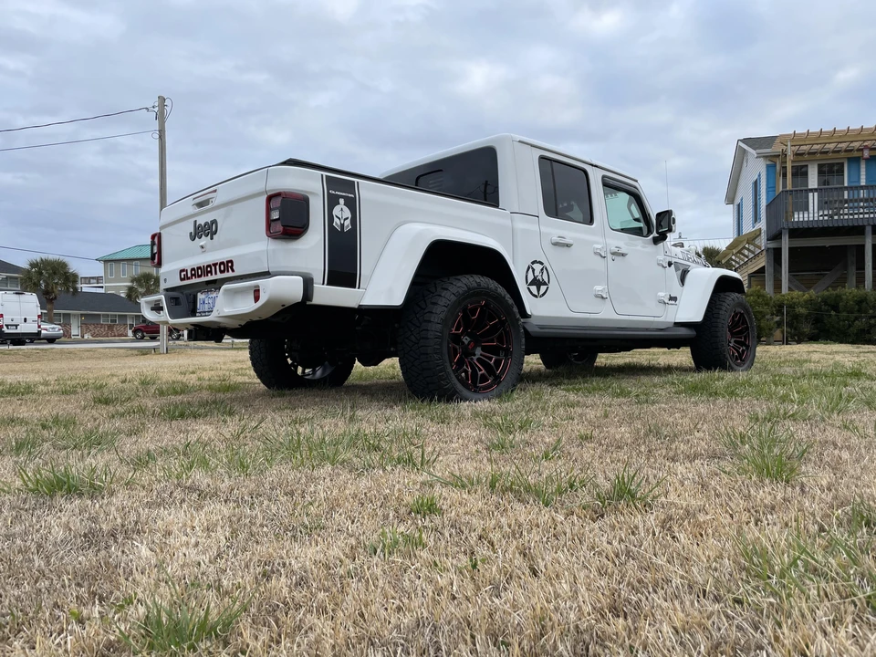 2021 Jeep JT Gladiator - Image 19 of 31