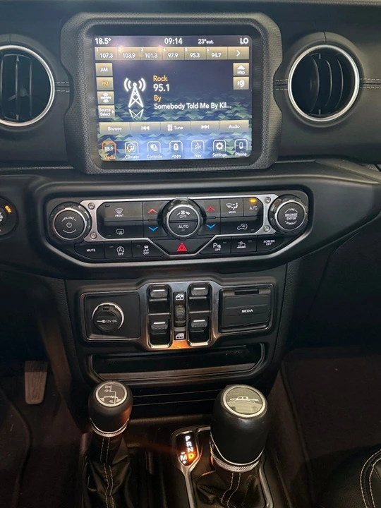 2021 Jeep JT Gladiator - Image 6 of 11