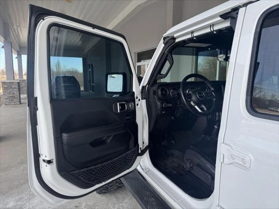 2021 Jeep JT Gladiator - Image 18 of 20