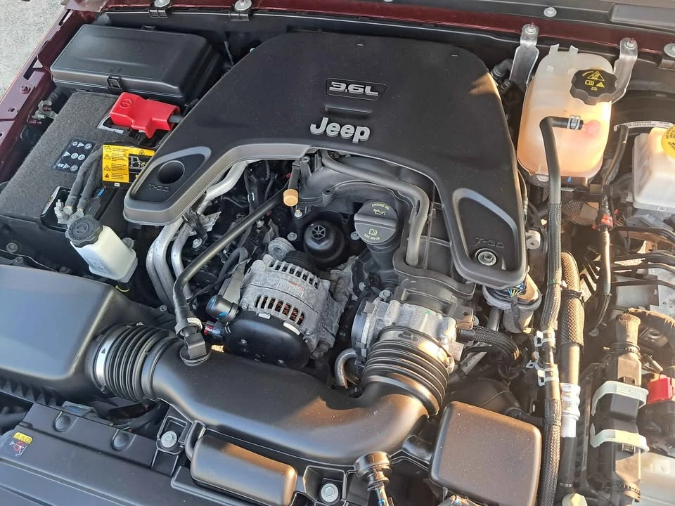 2021 Jeep JT Gladiator - Image 8 of 16