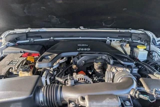 2021 Jeep JT Gladiator - Image 9 of 10