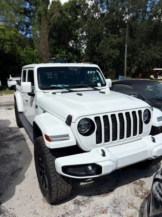 2021 Jeep JT Gladiator - Image 2 of 5