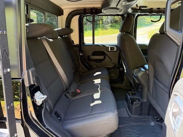2021 Jeep JT Gladiator - Image 19 of 31